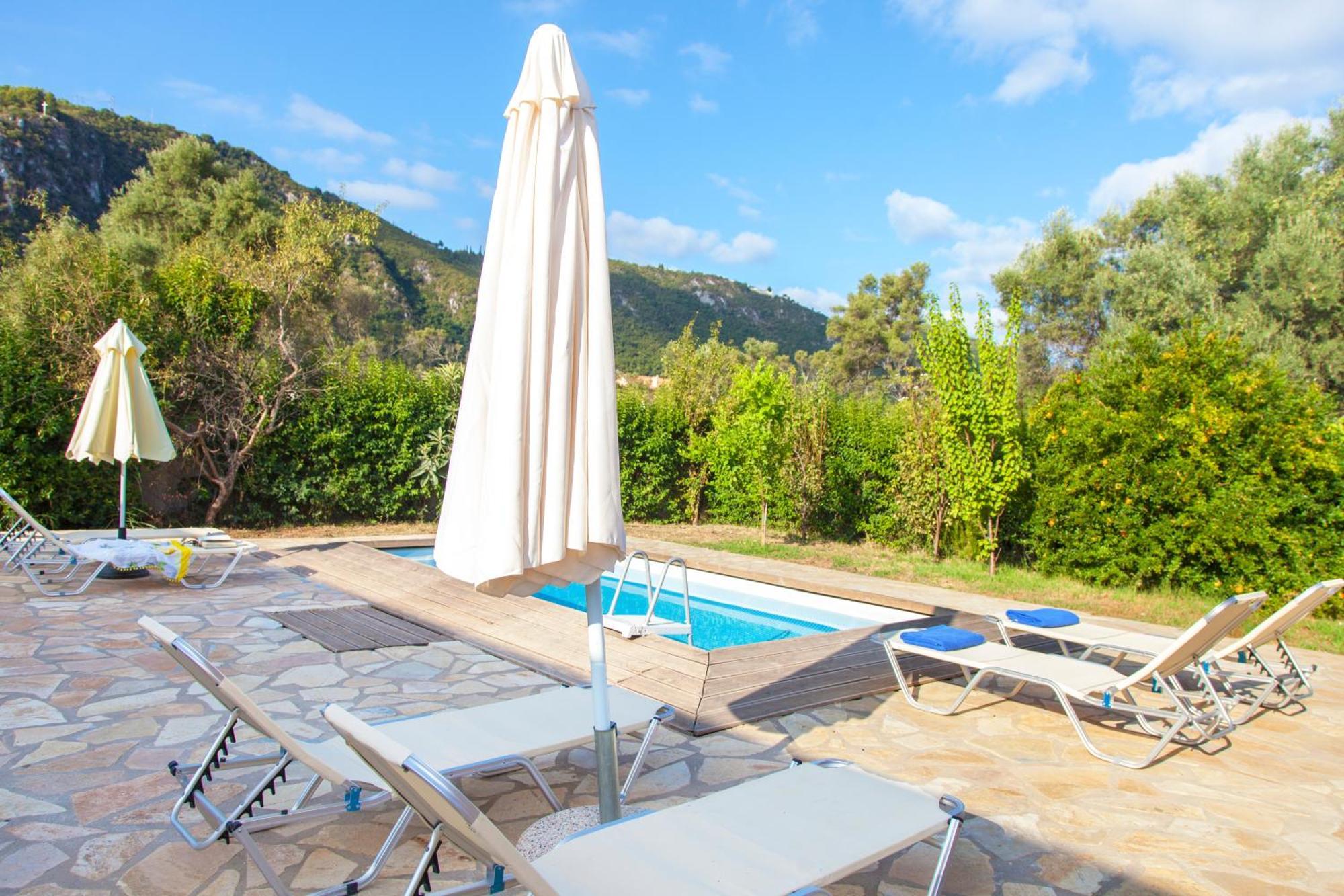 Voula Agios Ioannis 2 * Agios Ioannis (Lefkada)